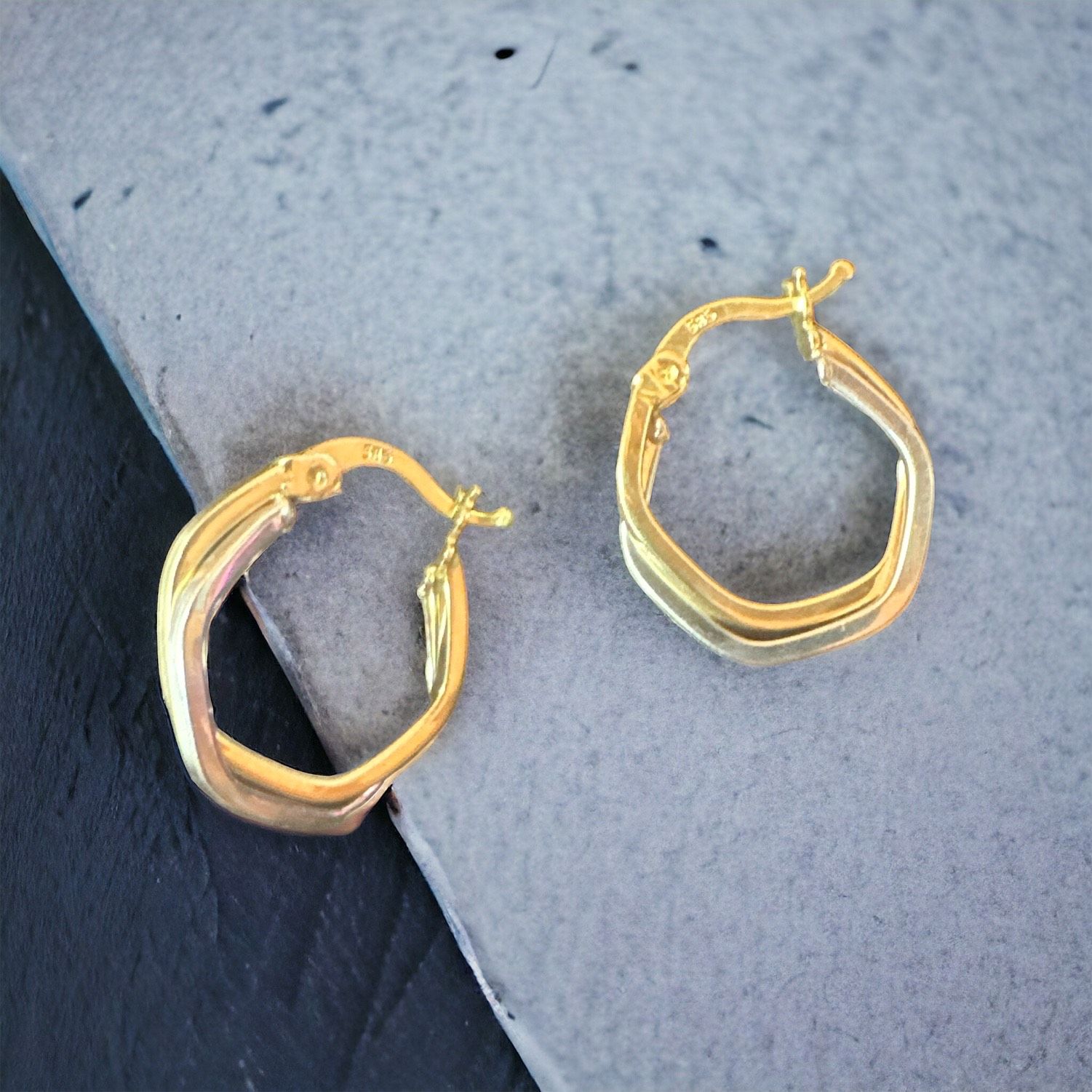 İki Renkli Fantezi Küpe