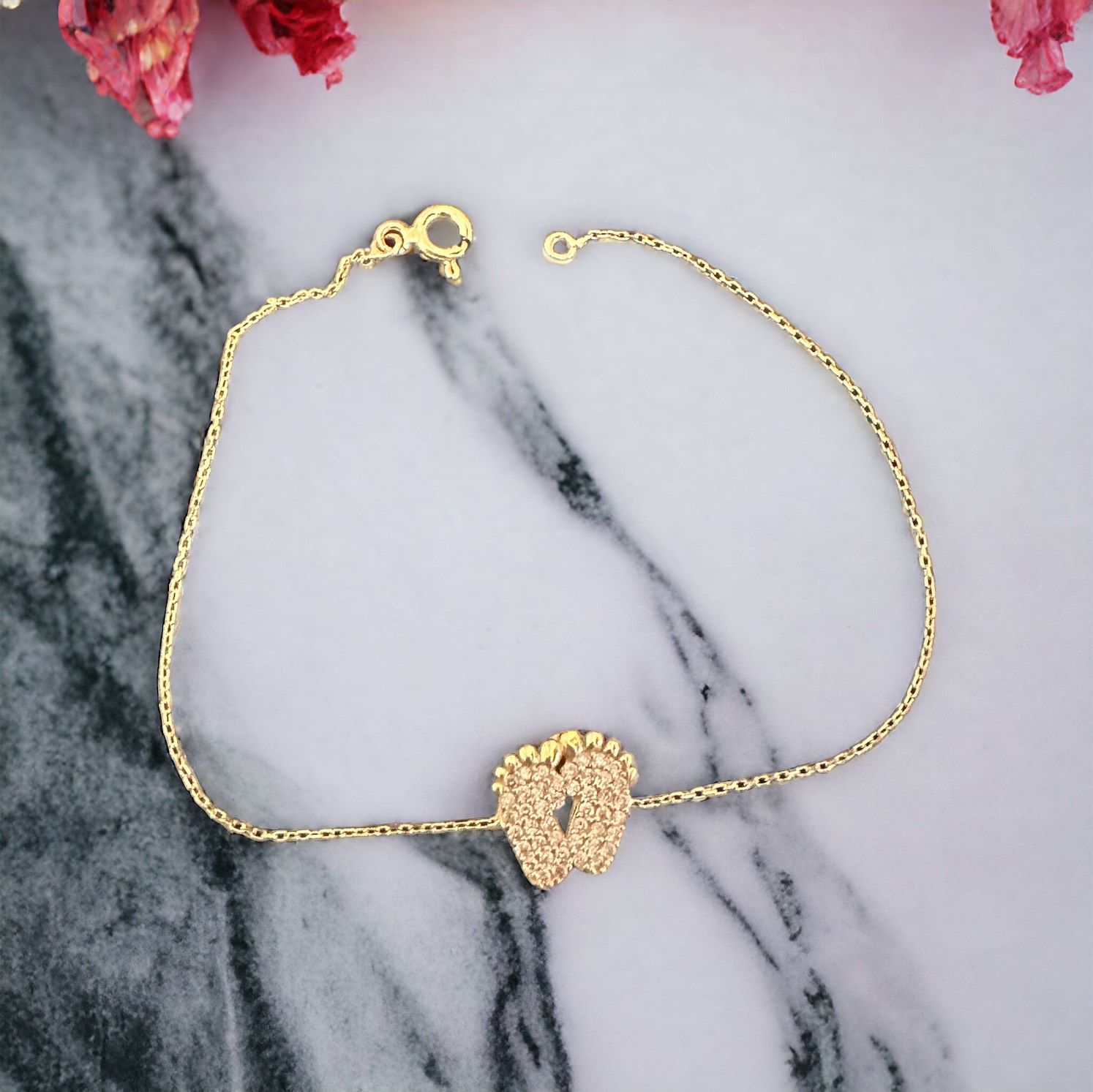 Bebek Ayaklı Anne Bilekliği