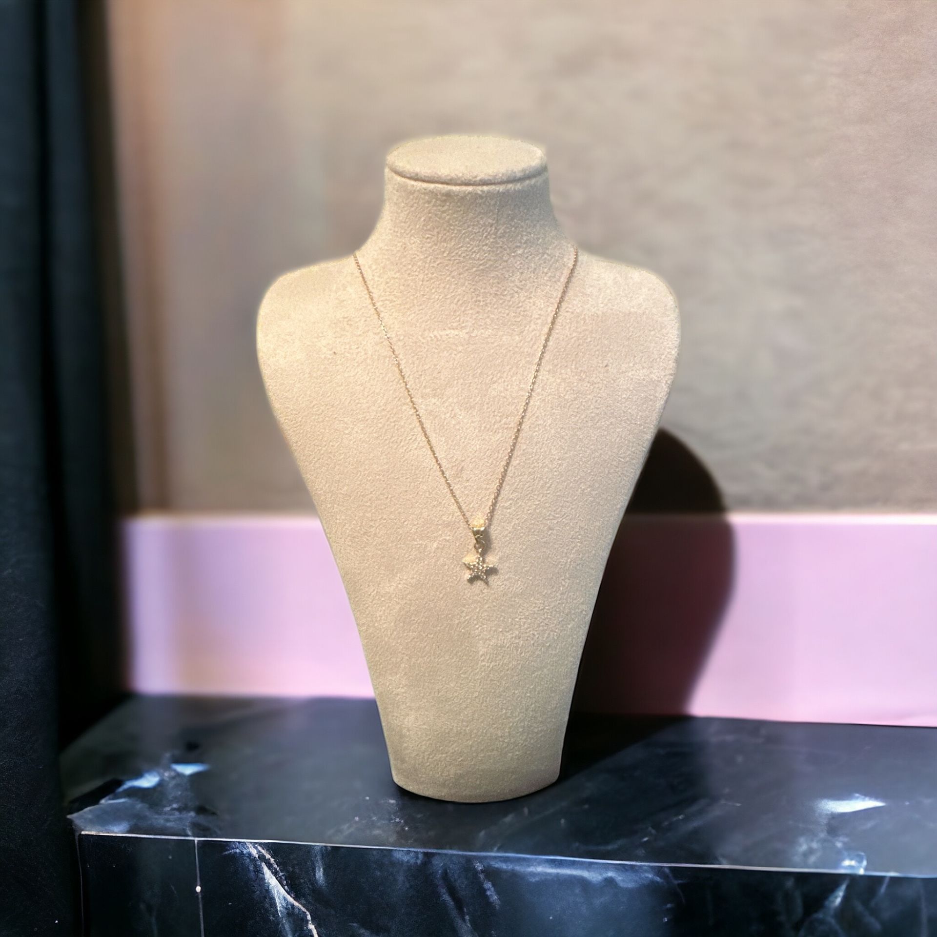 Yıldızlı İnce Kolye