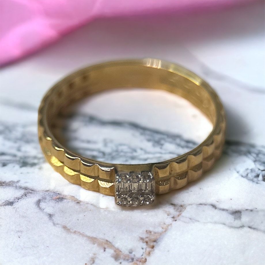 Baget Taşlı Fantezi Yüzük