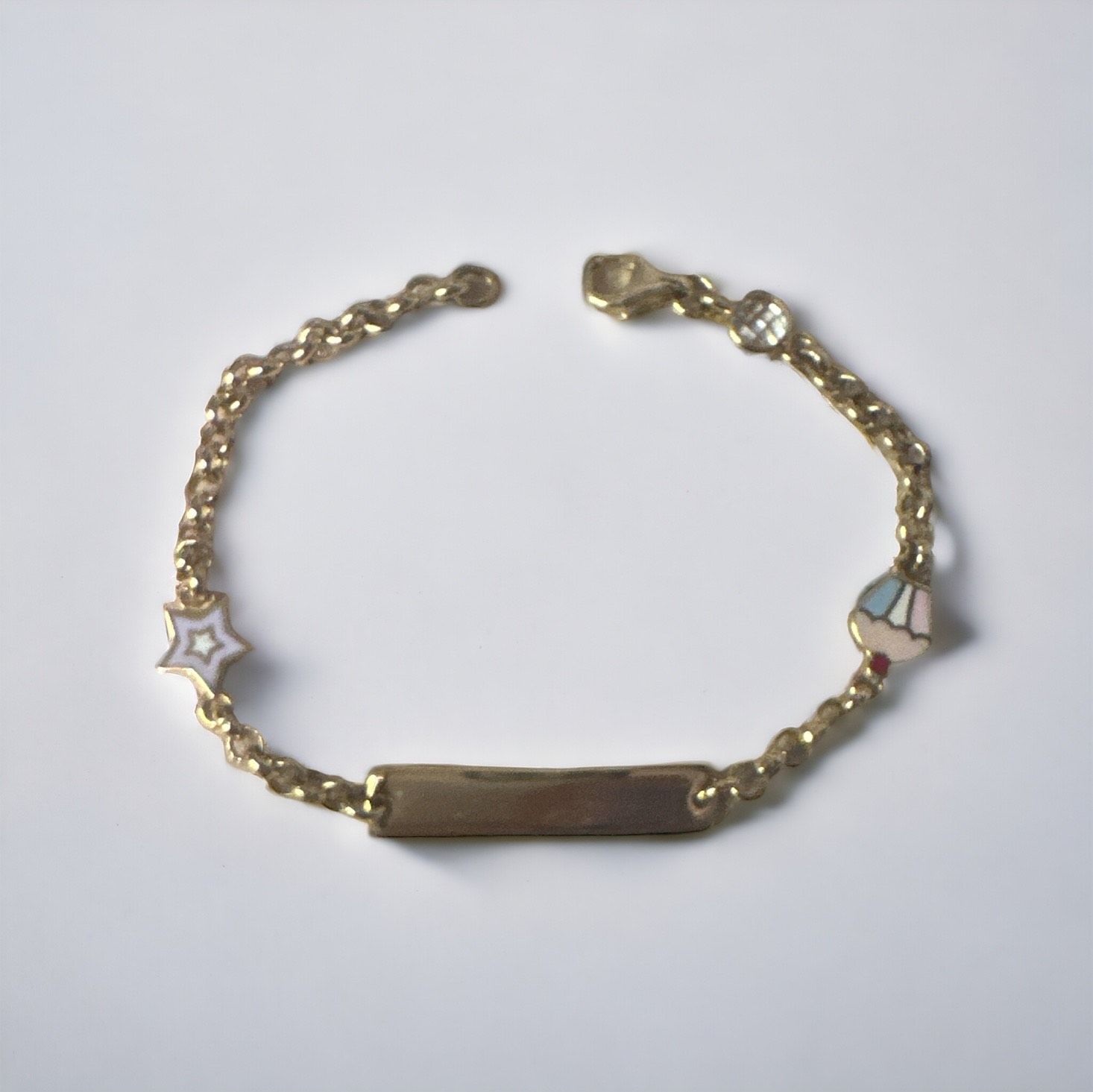 Minimal Figürlü Çocuk Künyesi