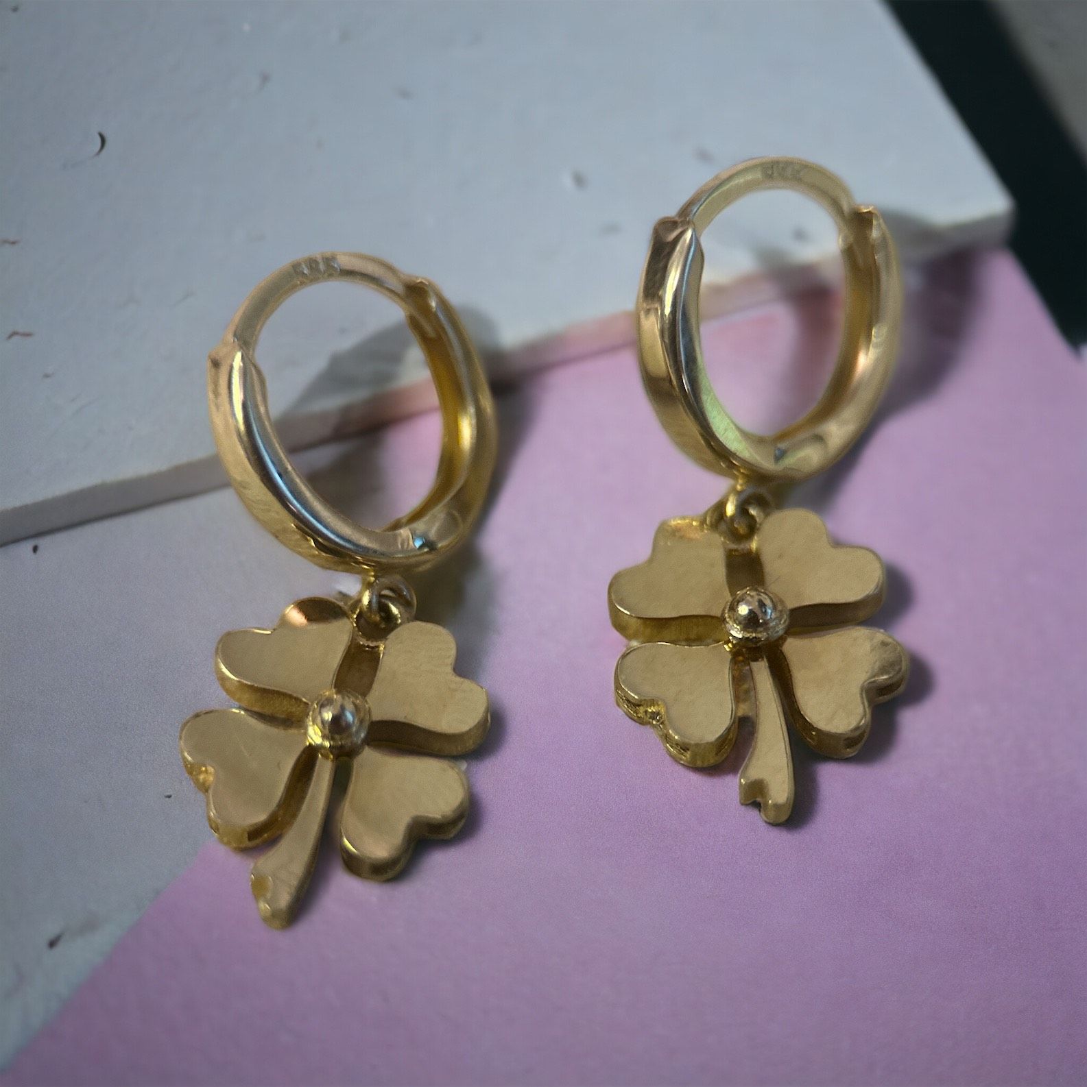 Yoncalı Halka Küpe