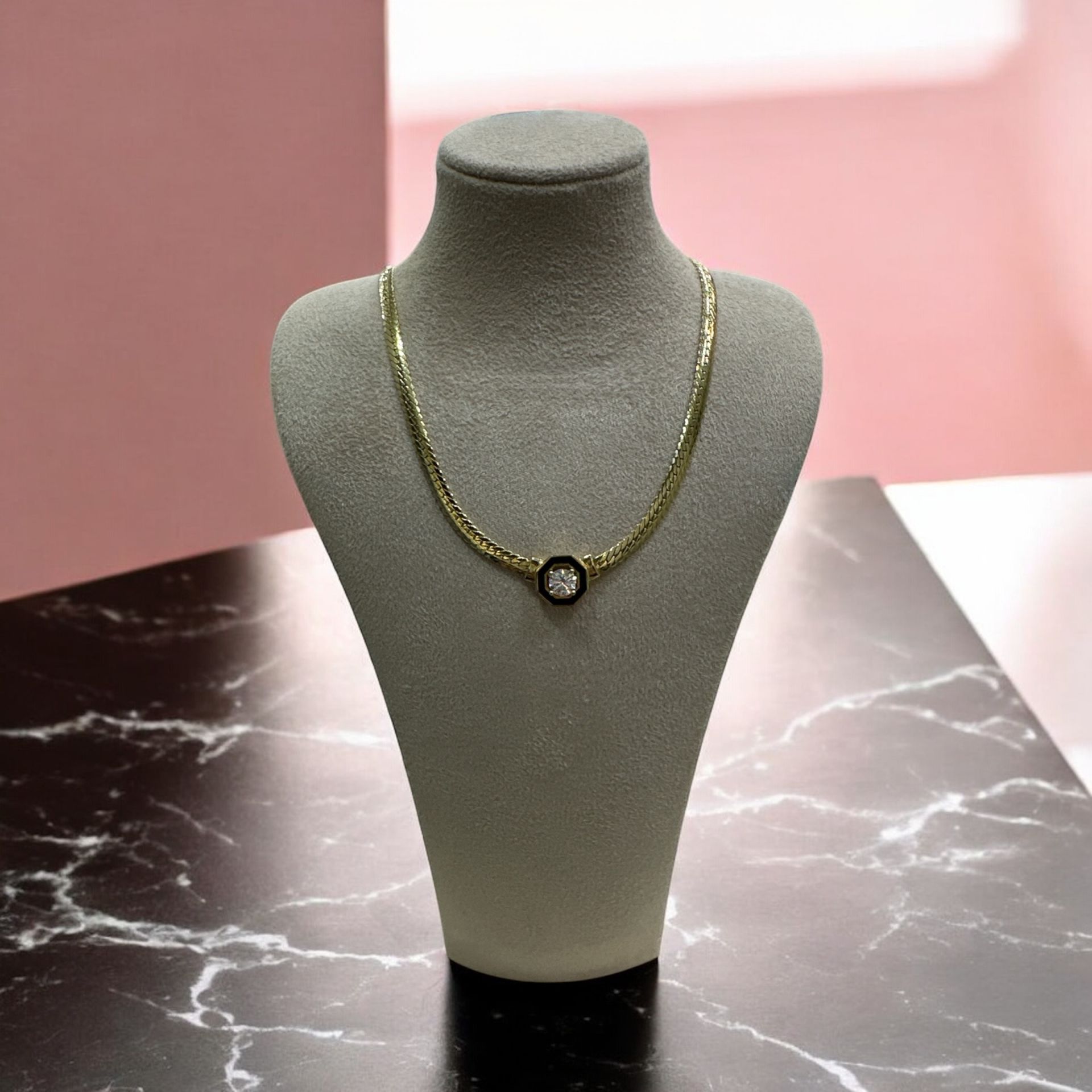 Tektaşlı İtalyan Kolye